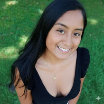 Babysitter in Caracas: Thalia