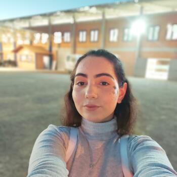 Babá em Rodeio Doze: Evellyn