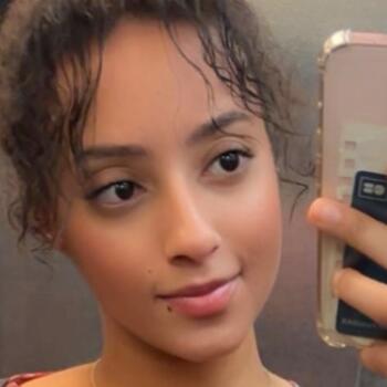 Babysitter in Épinay-sur-Seine: Tia