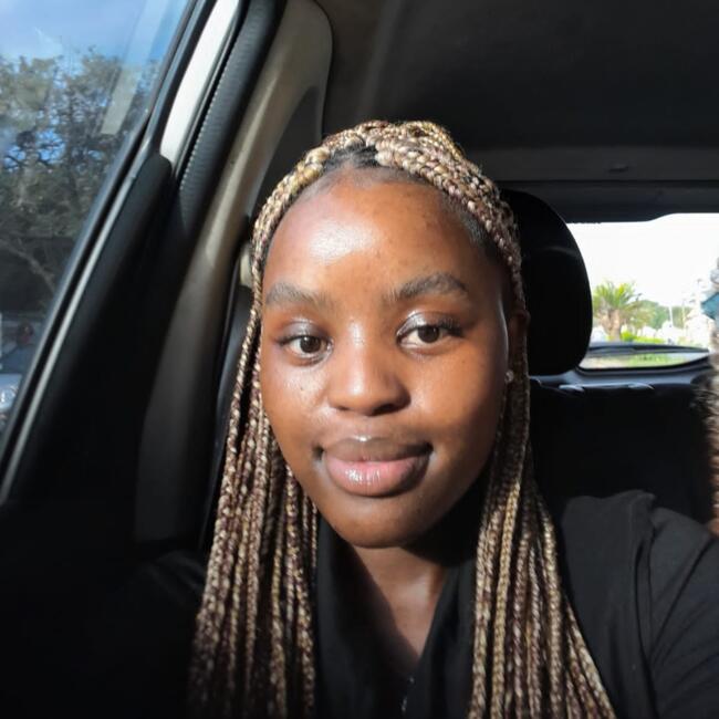 Babysitter in East London: Bianca