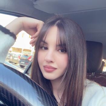 Lavoro per babysitter a Piacenza: lavoro per babysitter Selma zarnouni