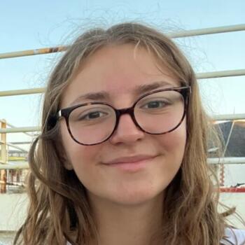 Babysitter Saint-Macaire-en-Mauges: Lilou