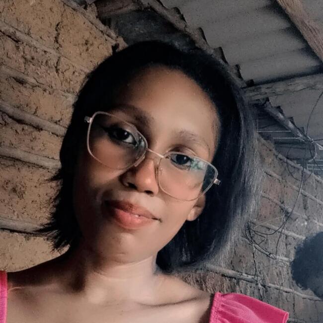 Babysitter in Açailândia: Jamylle