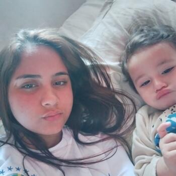 Babysitter in Curitiba: Kaiane