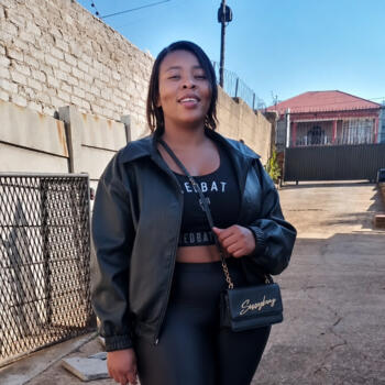 Babysitter Germiston: Christina