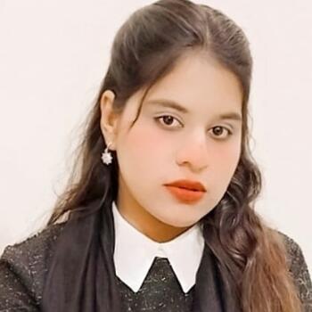 Babysitter Prague: Maheen