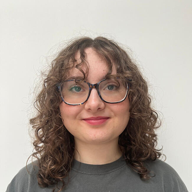 Babysitter in Egham: Erica