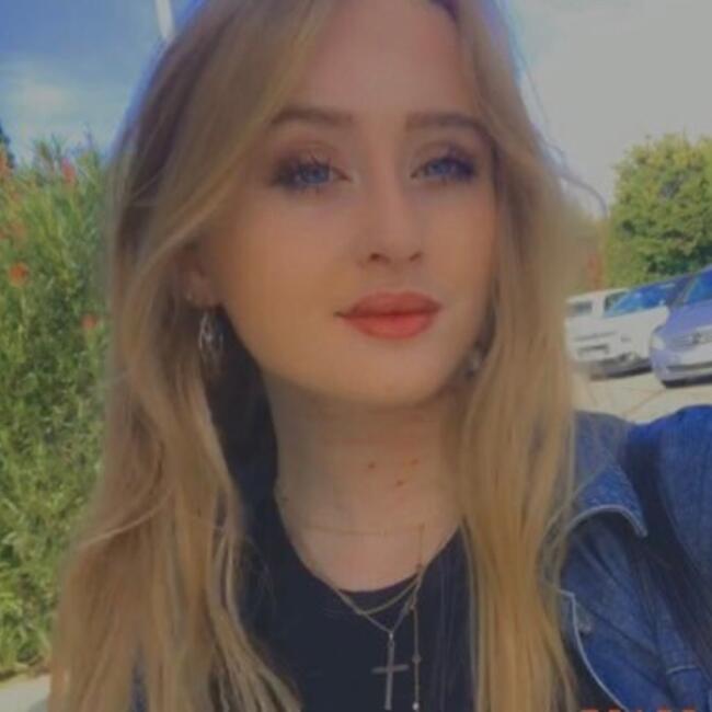 Nanny in Bouc-Bel-Air: Margot