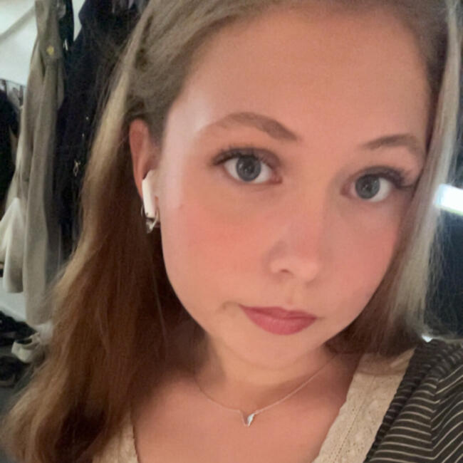 Barnvakt i Nättraby: Astrid