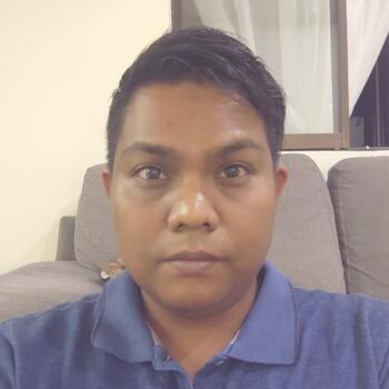 Kerja pengasuh di Masai: kerja pengasuh Hazim