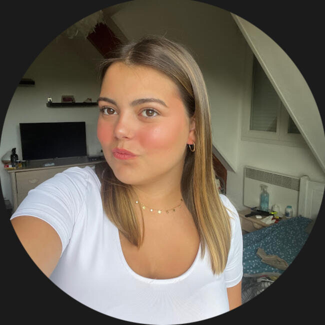 Babysitter in Le Grau-du-Roi: Clémence