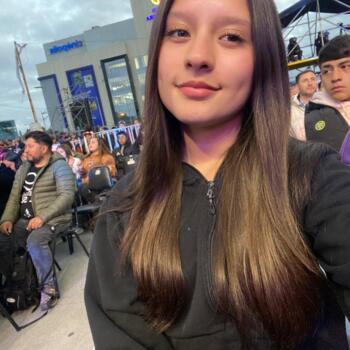 Babysitter in Port Montt: Francisca oyarzo