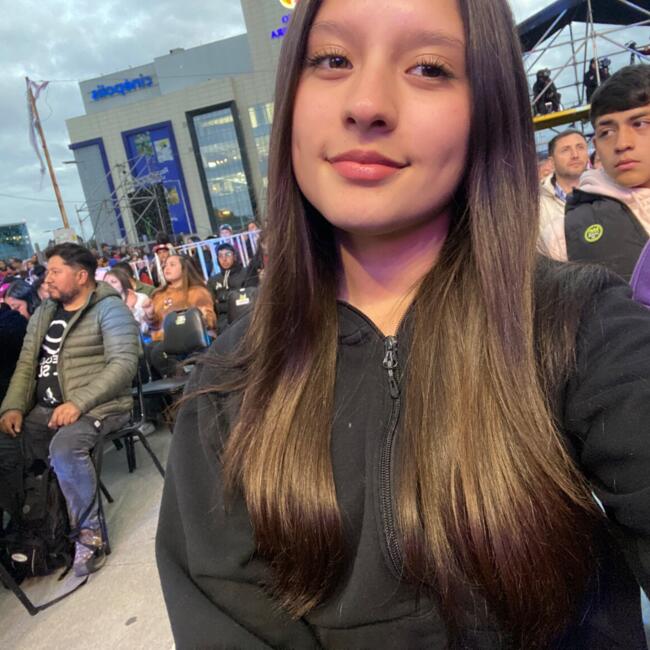 Babysitter in Port Montt: Francisca oyarzo