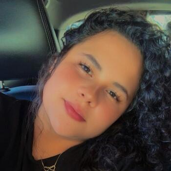 Babysitting job in Brumadinho: babysitting job Isabela