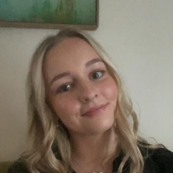 Babysitter in Auckland: Lucy