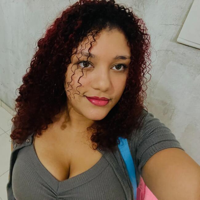 Babysitter in Embu das Artes: Ketelyn