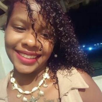 Babá em Maceió: Morena flor