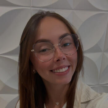 Babysitter in Praia Grande: Kelita