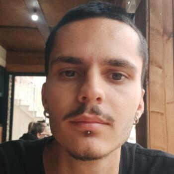 Babysitter in Stockholm: PANAGIOTIS