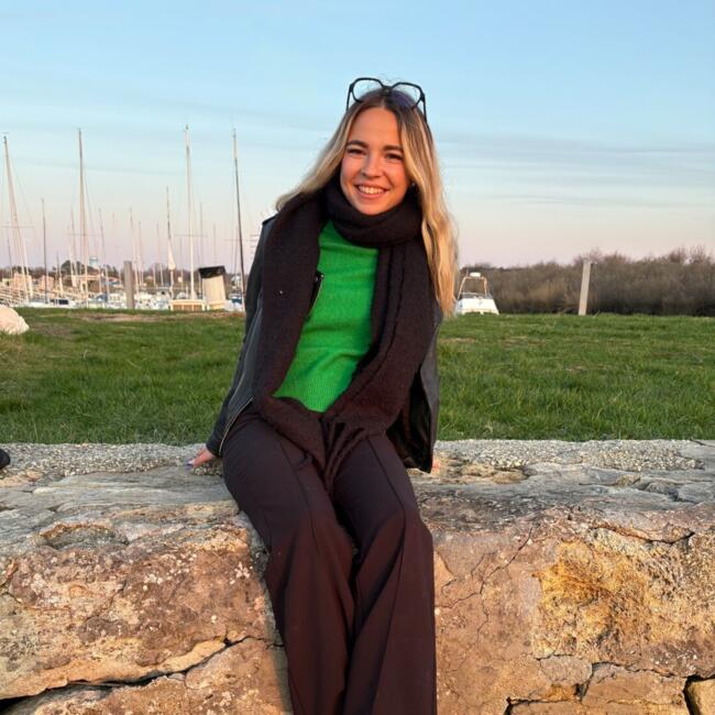 Babysitter in Biganos: Maelle