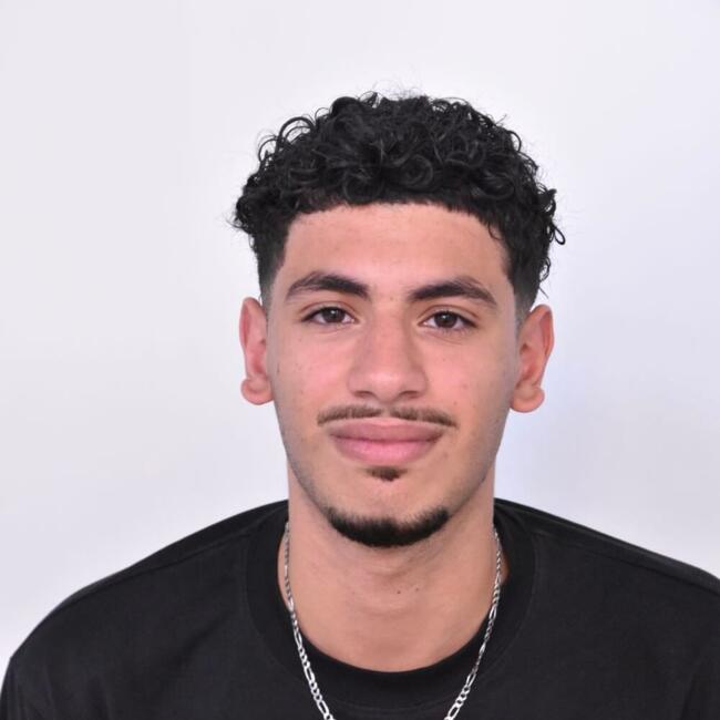 Babysitter in Le Creusot: Wissam