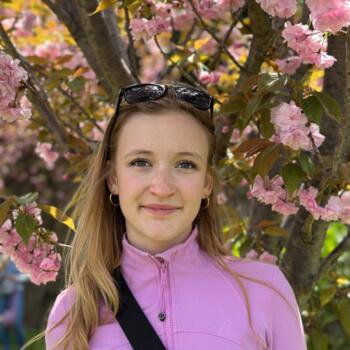 Babysitter Zumikon: Aquina Dea