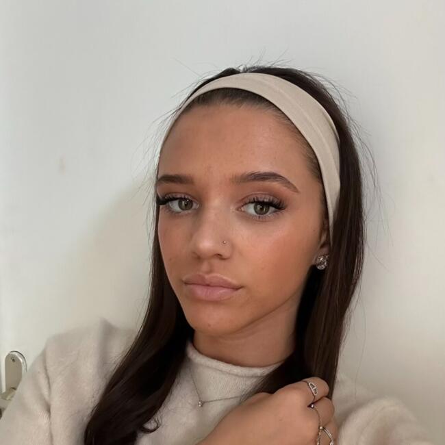 Babysitter in Déville-lès-Rouen: Maelisse