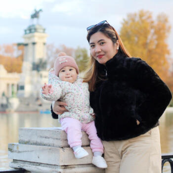 Baby-sitter Beausoleil: Krystal Novy