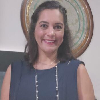 Babysitter in Campinas: Nurse Baby Adriana