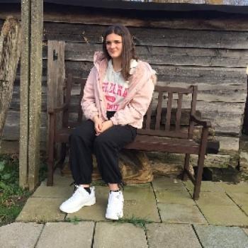 Baby-sitter in Hamme: Athena