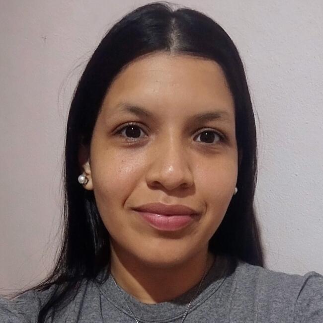 Babá em Balneário Camboriú: Belén