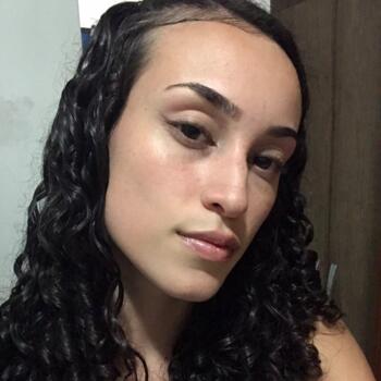 Babysitter in São João de Meriti: Mirella