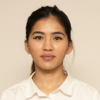 Babysitter in Canberra: Aakriti