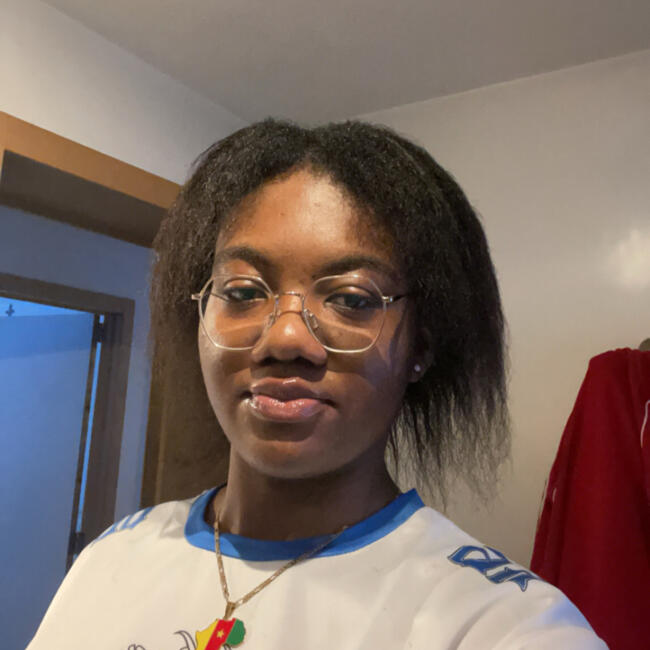 Babysitter in Charleroi: Grace Divine