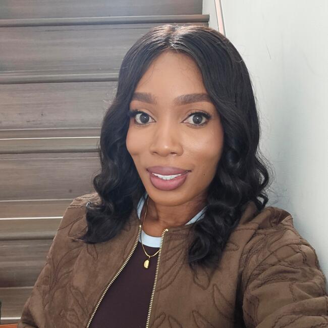 Canguro en Alfaz del Pi: GISELLE