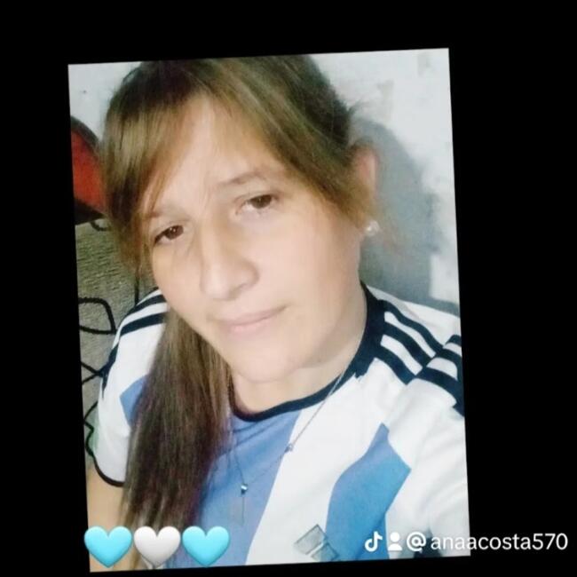 Babysitter in Berazategui: Ana
