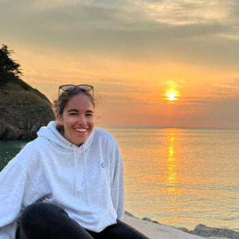 Babysitter in Vélizy-Villacoublay: Marie