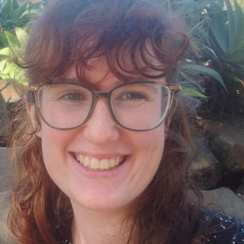 Babysitter in Gold Coast: Ava