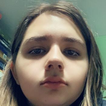 Babysitter in Winnipeg: Zabrina