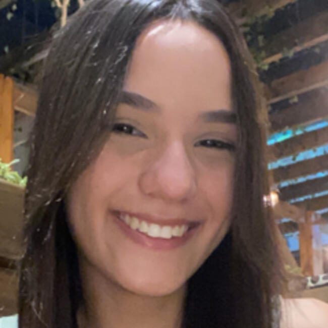 Babysitter in Fortaleza: Mariana