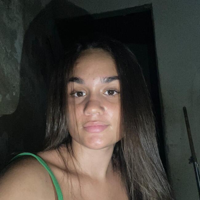 Babá em Sousa: Yasmin