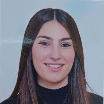 Babysitter in Valencia: Carolina