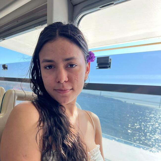 Babysitter in Lissabon: Isabelle