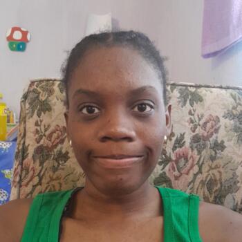 Babysitter in Montego Bay: Samara