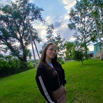 Bonă Бэлць: Liliana
