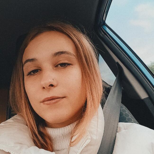 Babysitter in Vielsalm: Lucie