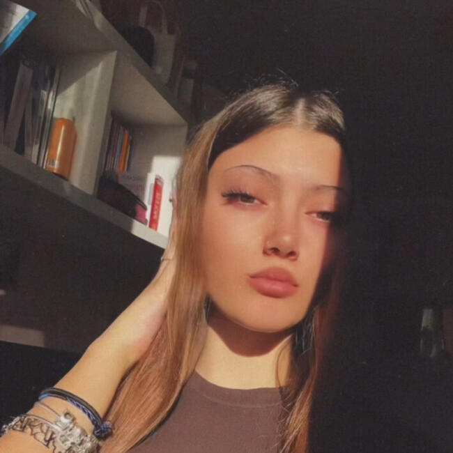 Babysitter in Bubbiano: Giulia