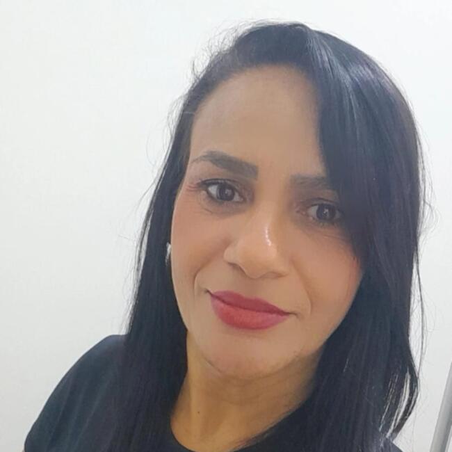 Babá em Anápolis: Izabel