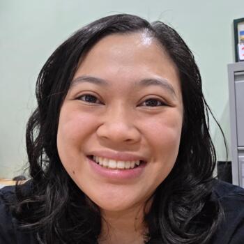 Babysitter in Makati City: Maria
