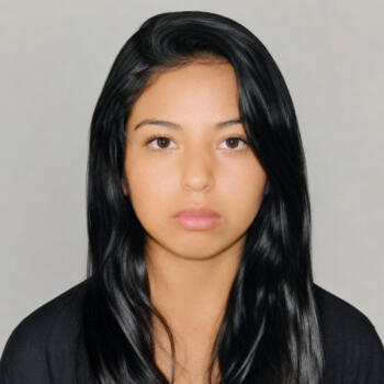 Babysitter El Alto: Kelly